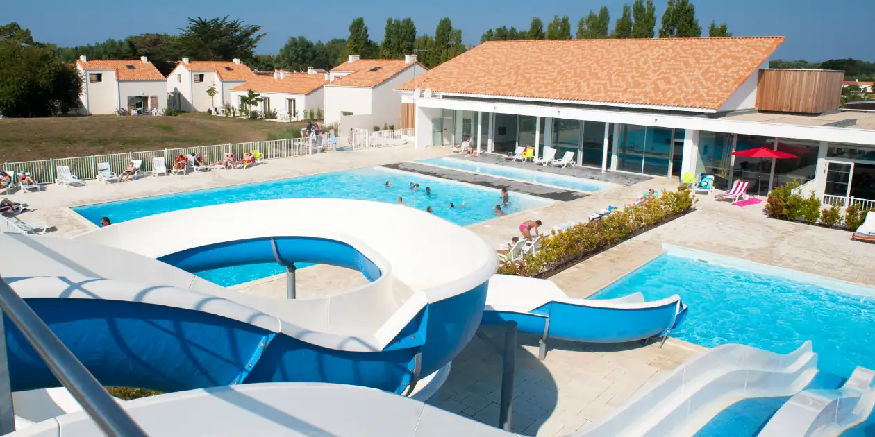 up to 40% off to Les Sables d'Olonne